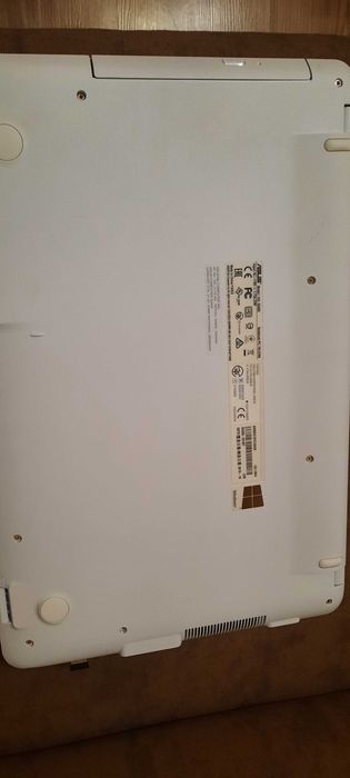 Лаптоп ASUS X540s