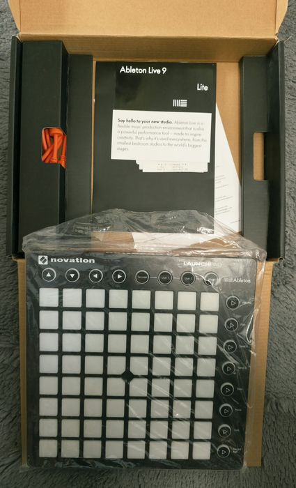 Novation Launchpad MK2