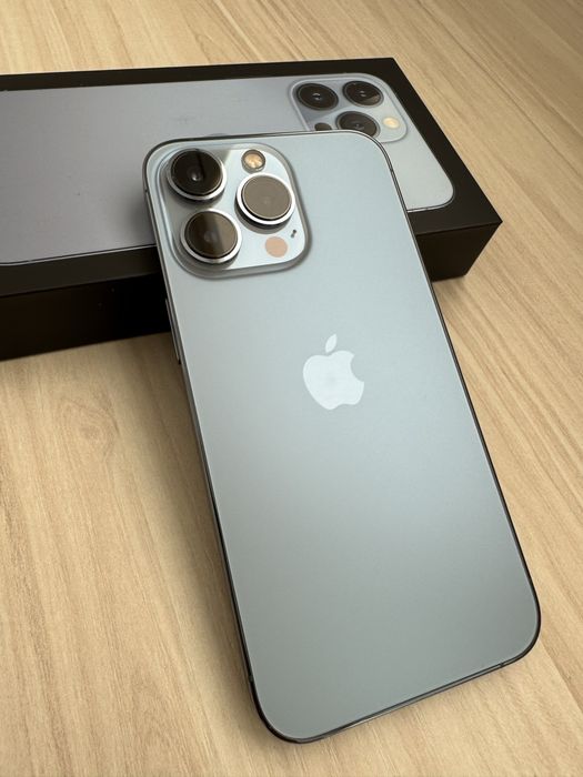 iPhone 13 Pro 256 ГБ, голубой