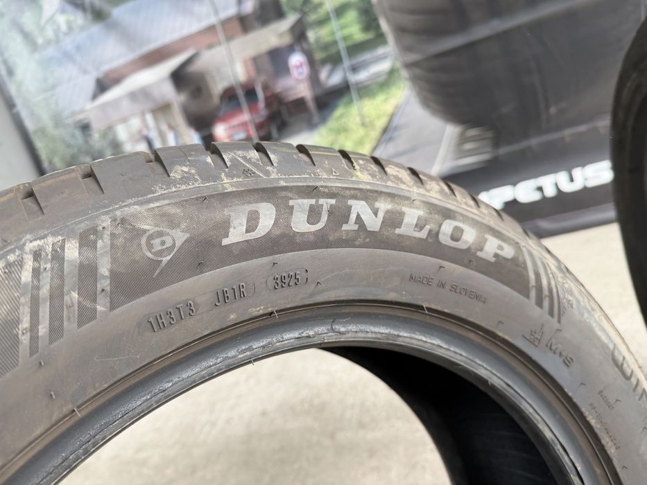 205/65/17 DUNLOP 2бр