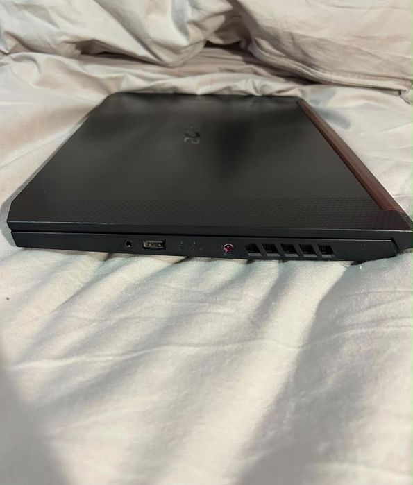 • Acer NITRO  5 •  SSD 1tb • gaming •
