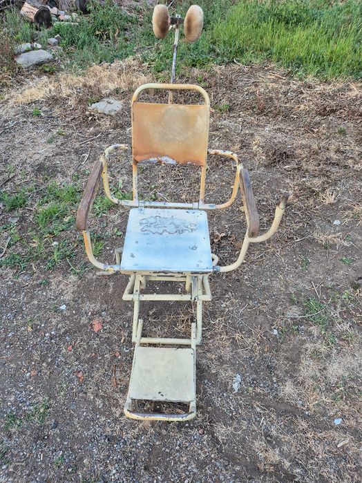 Стар Зъболекарски Военно Полеви Стол