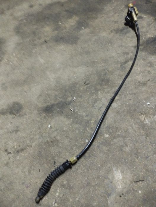 Кикдаун трос на мерседес 124