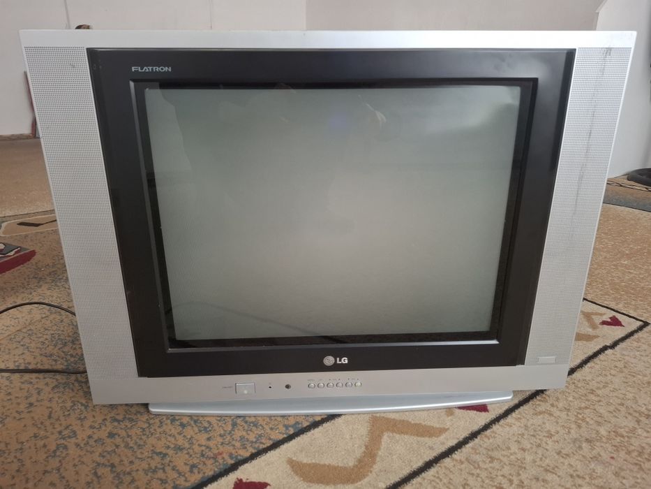 Телевизор  LG продам в хорошем состояние