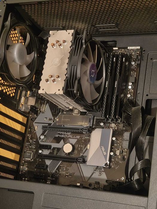 Desktop PC 64GB DDR4, 1000W Gigabyte 80+ gold Fara Placa Video