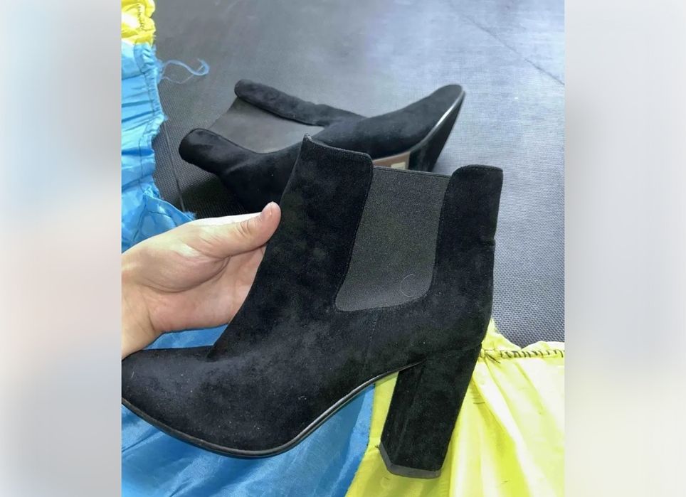 Продам осенние ботинки