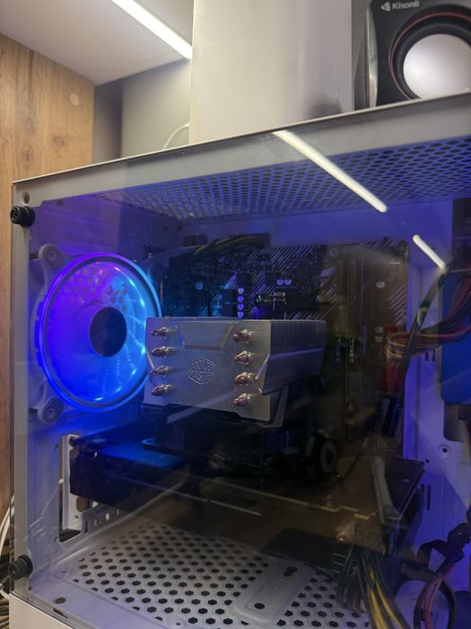 Ryzen 5 3600 / RX 570 8GB