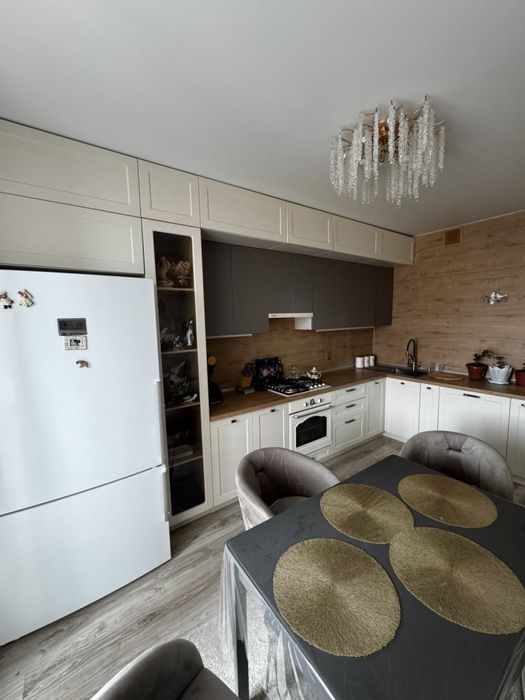 2-х ком мкр.Береке распашонка 65 м2