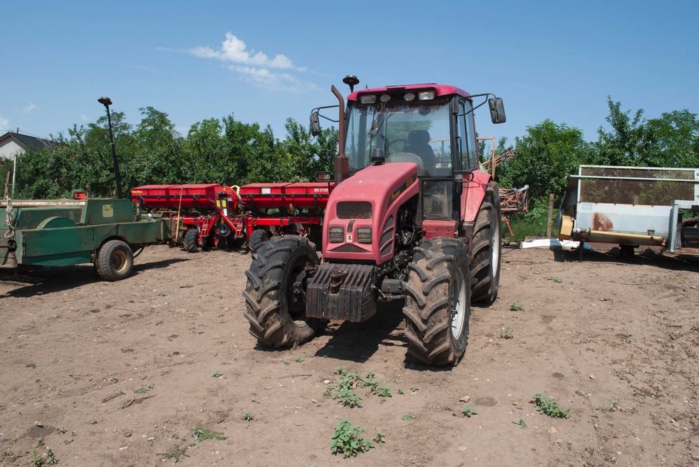 Tractor Pronar 82SA