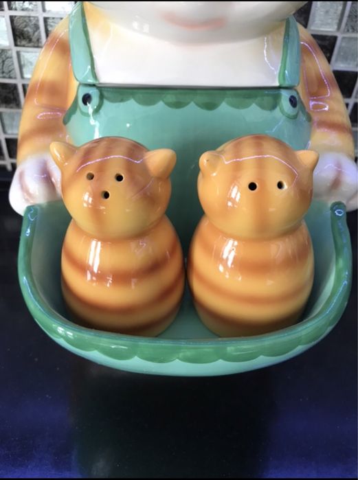 Конфетница новая