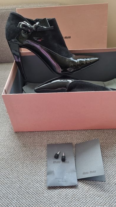 MIU MIU Оригинални Черни Обувки на висок ток 39.5
