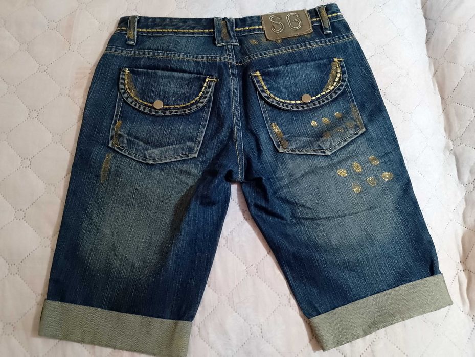 Добре изглеждащи и удобни дамски къси панталони, по 5лв, от С до Л