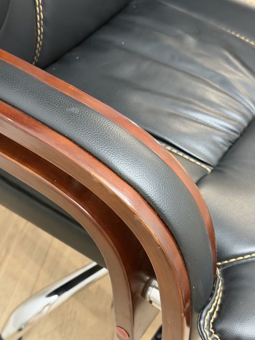 Продам офисное кресло