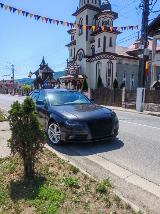Vând Audi a 4 b8 an 2010