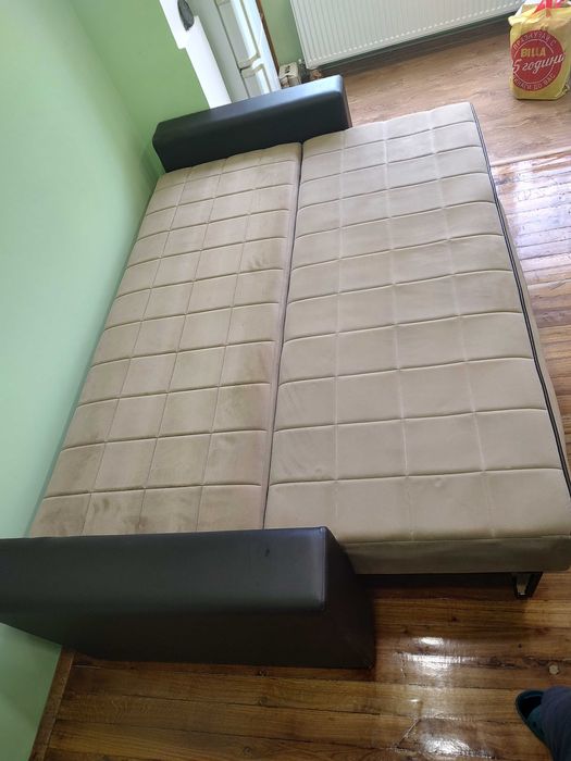 Диван с опция сън