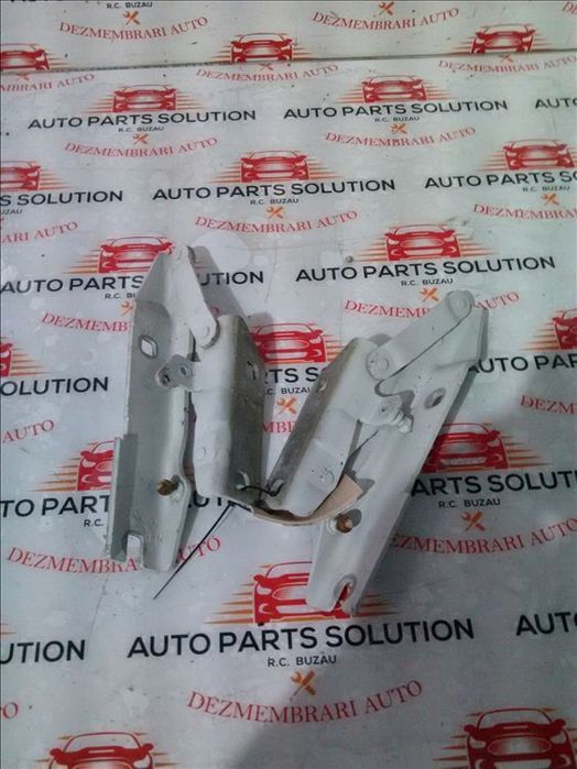 balamale capota bmw e60 2.0 d an fabr. 2009