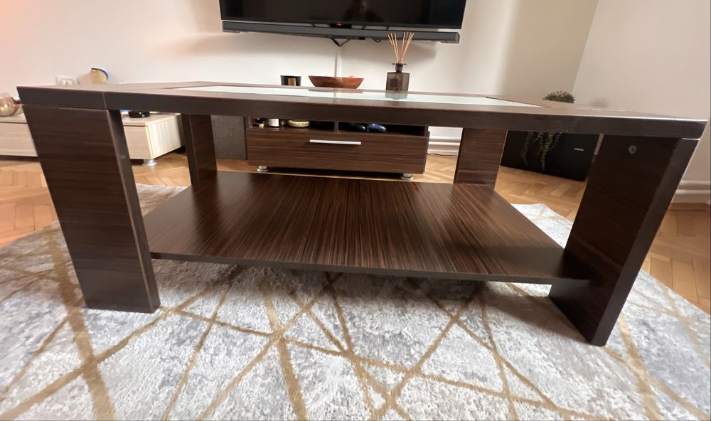 Mobilă living completă – modernă, stare foarte bună