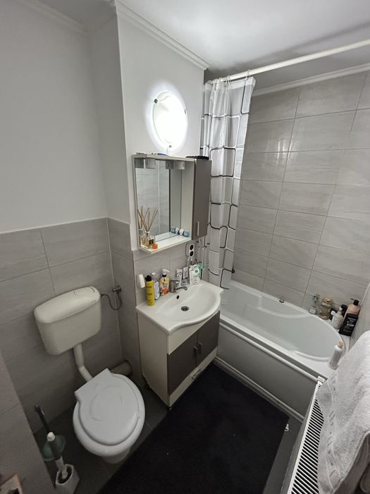 Apartament De Vanzare JIBOU