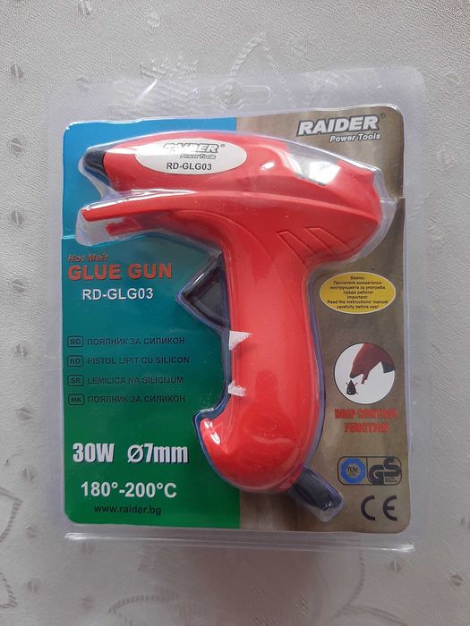 Поялници за топло лепене /пистолет/ за силикон със силиконова пръчка