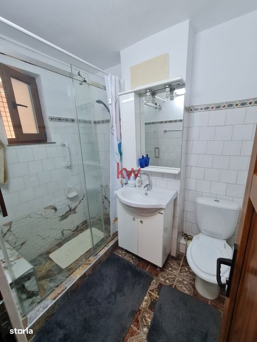 Apartament cu 2 camere semidecomandat renovat, in Tatarasi, cu 2 camer