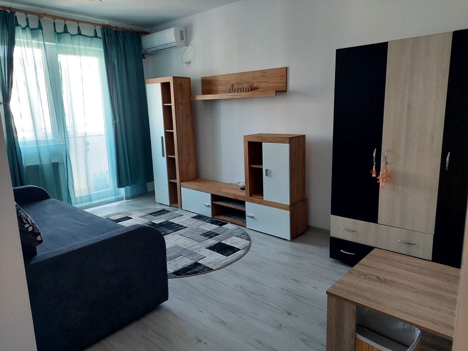 Garsoniera de închiriat. Proprietar