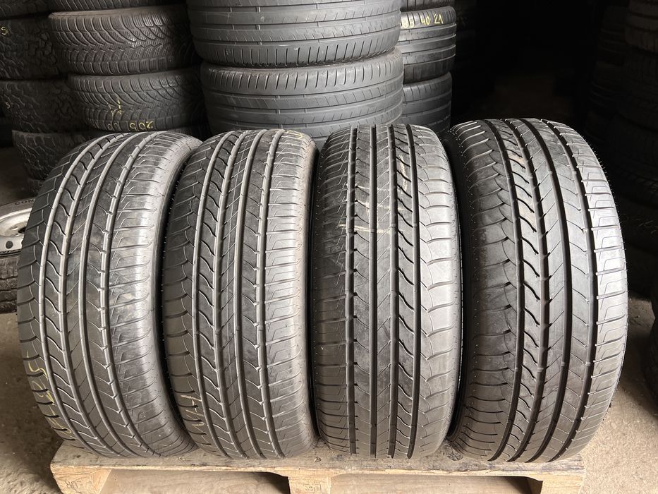 4 anvelope vara 235/55/18 , GoodYear , 7.5 mm !
