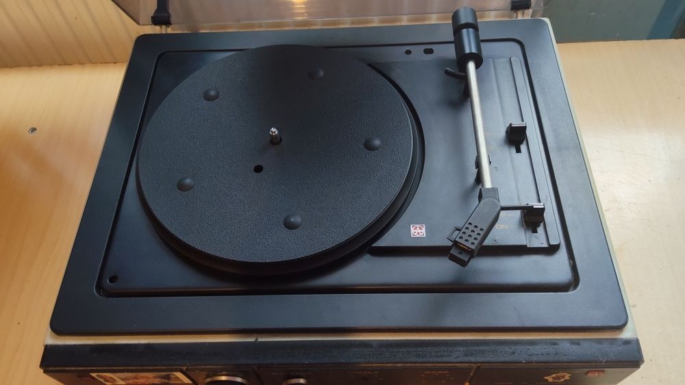 Pickup pick-up Tesla  NZC -040