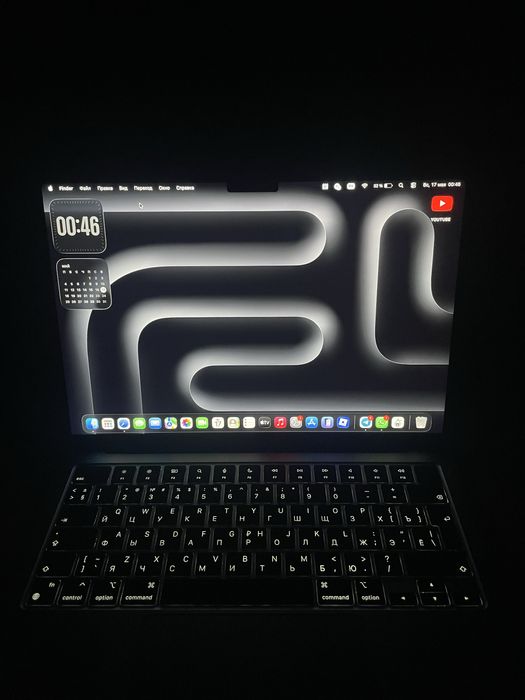 MacBook Air M2 13