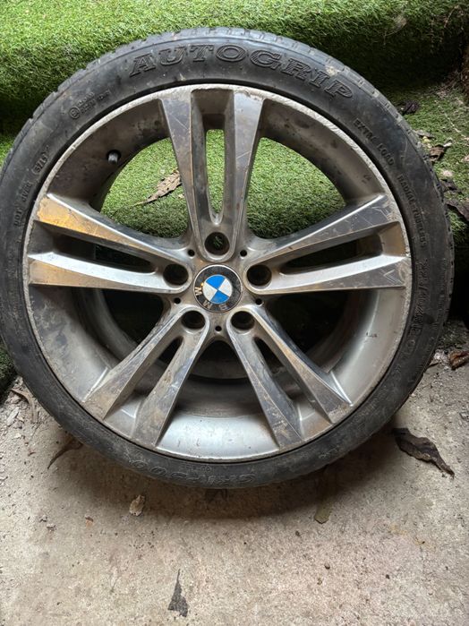 Джанти с гуми за BMW G30