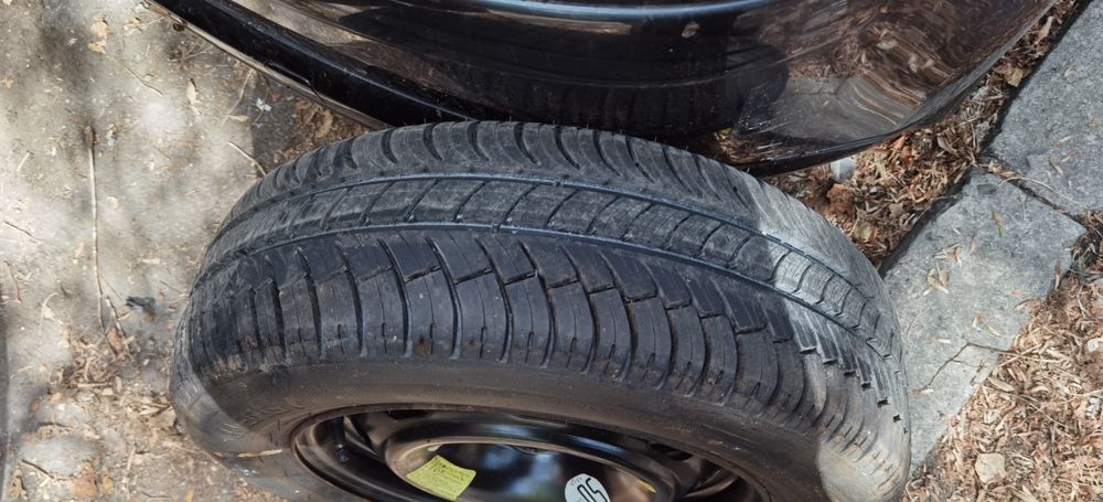 Резервна гума от Ситроен С 4 195/65 -R15