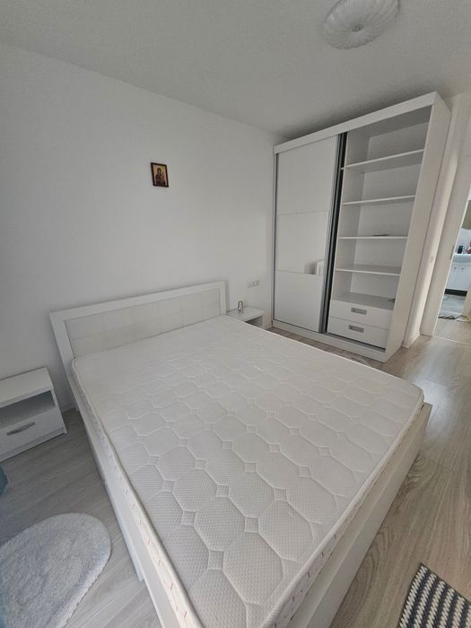 Închiriez apartament 2 camere