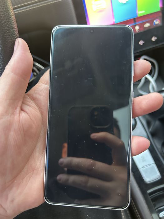 Продам Samsung s21 5g