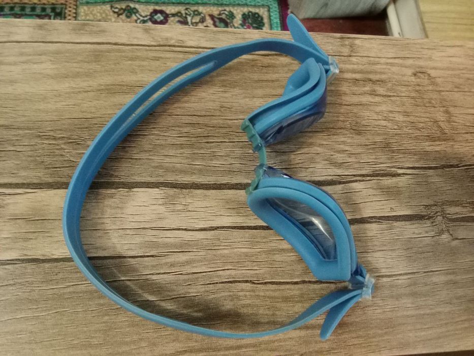 Очки для плавания , бассейна