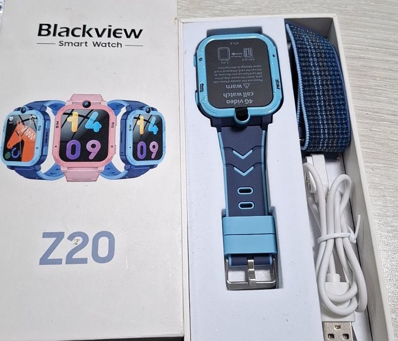 Чисто нов детски смарт часовник