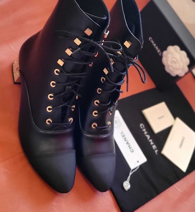 Chanel Egyptian Collection Boots-нови боти н.38,5