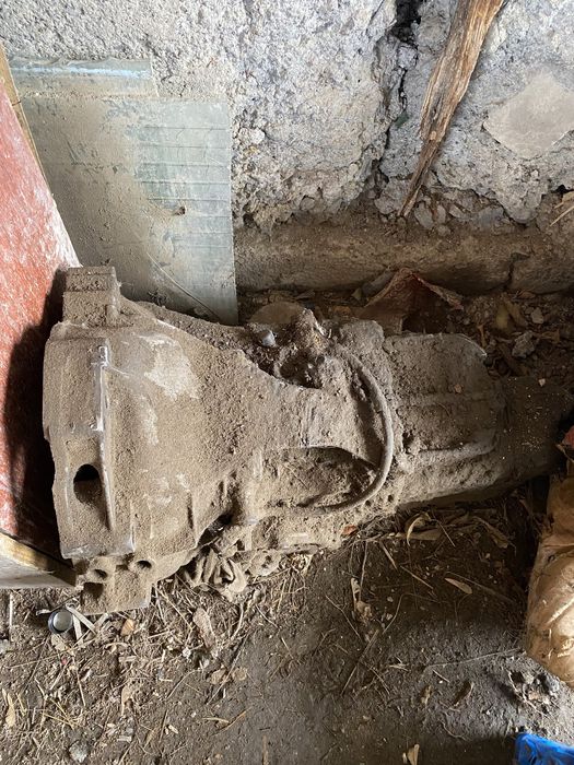 Продам коробку на Audi c4