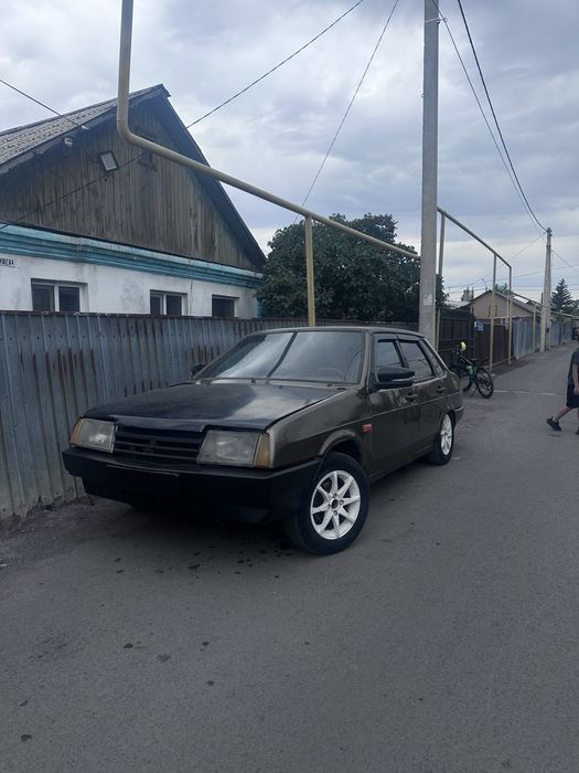 продам ваз 21099