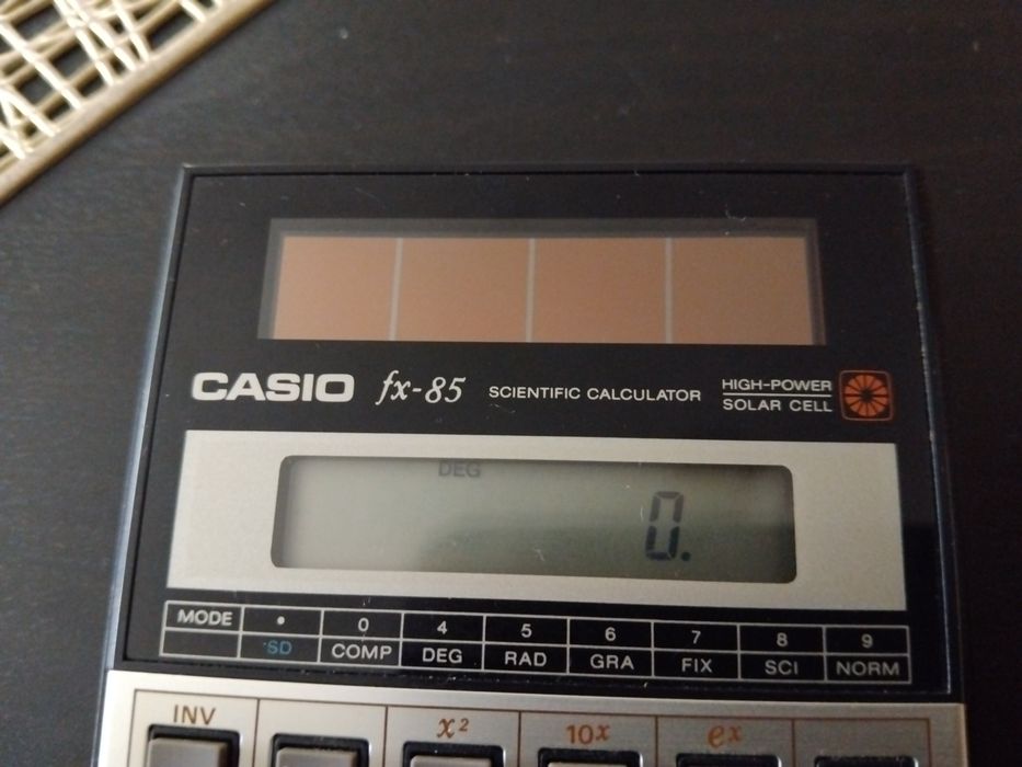 Casio f 85 calculator