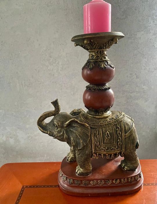 Продам подсвечник