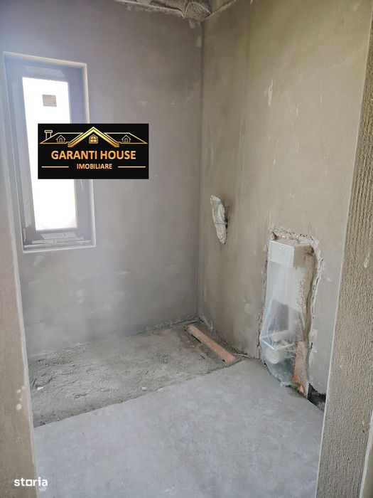 Zona Vrancei, casa pe un singur nivel, semifinisata, 165 000€