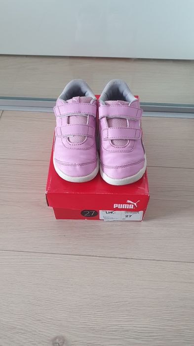 PUMA adidasi fete piele mar 27 violet arici stare excelenta Curier OLX