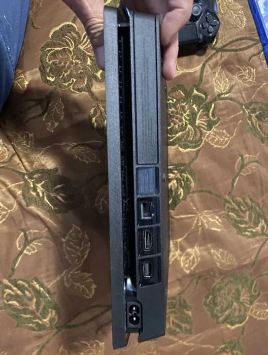 Sony Playstation 4 Slim 500gb