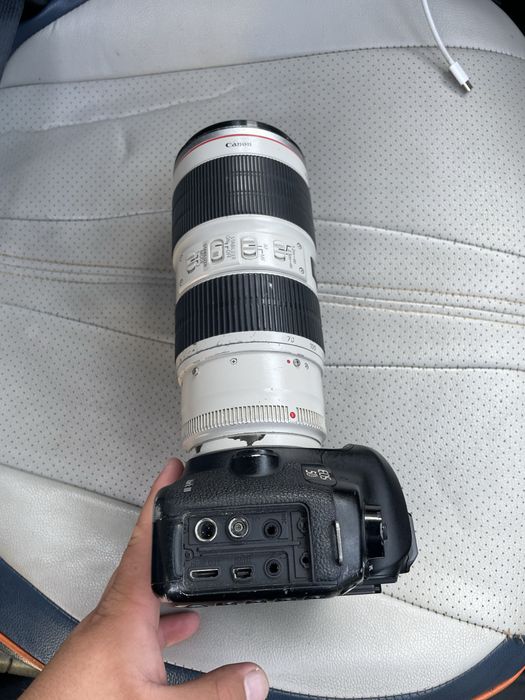 Mark||| 5D EOS .