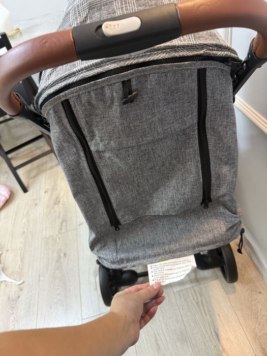 Продаю прогулочную коляску Skillmax