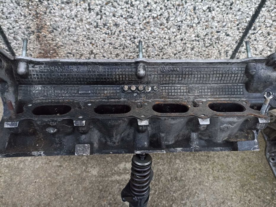 Части за фолсваген шаран и Ауди А4 бензин