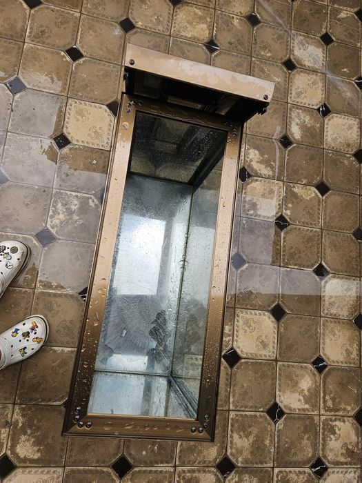 Аквариум/террариум большой, срочно продаю