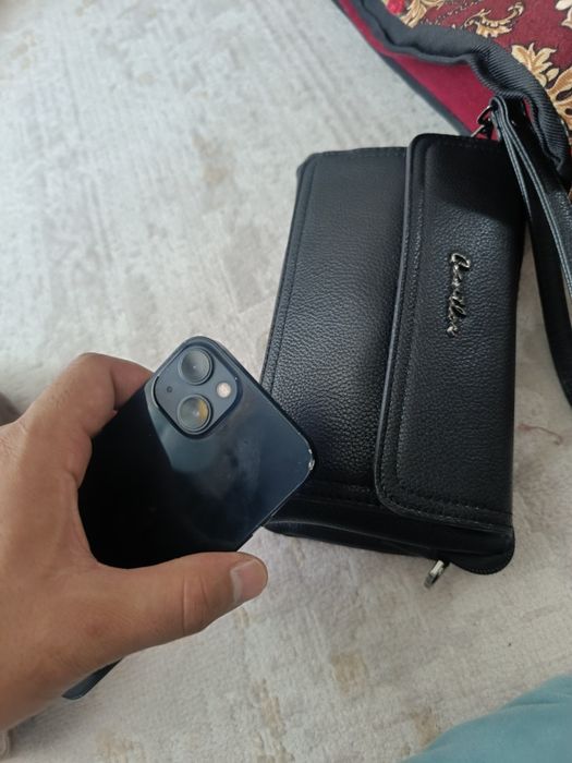 iphone 13 с документами