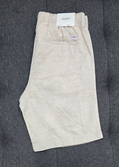 Pantaloni scurți subțiri