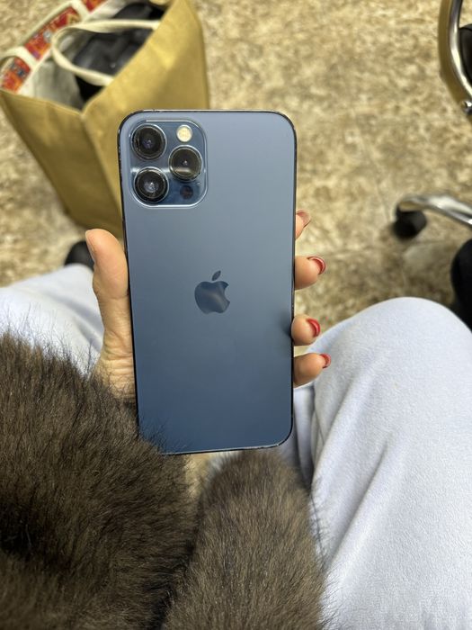 продам айфон 12промах цена 90000