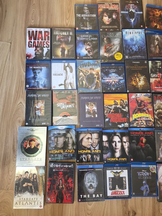Мега много Blue ray дискове